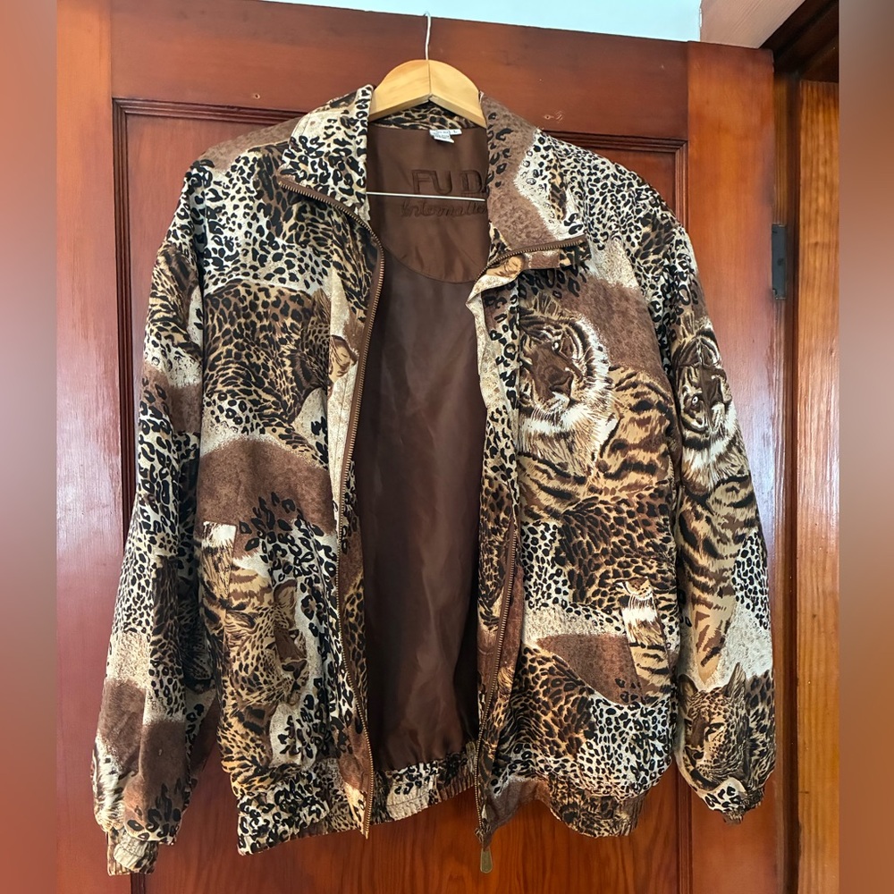 Fuda Women's Animal Print Lightweight Jacket